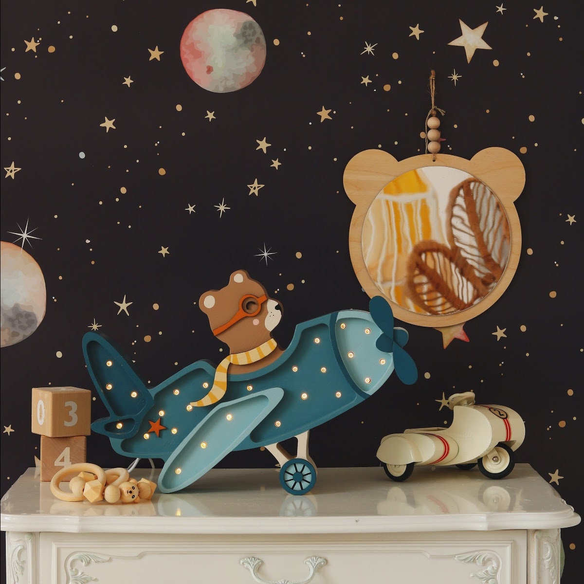 Wooden Vintage Plane Lamp