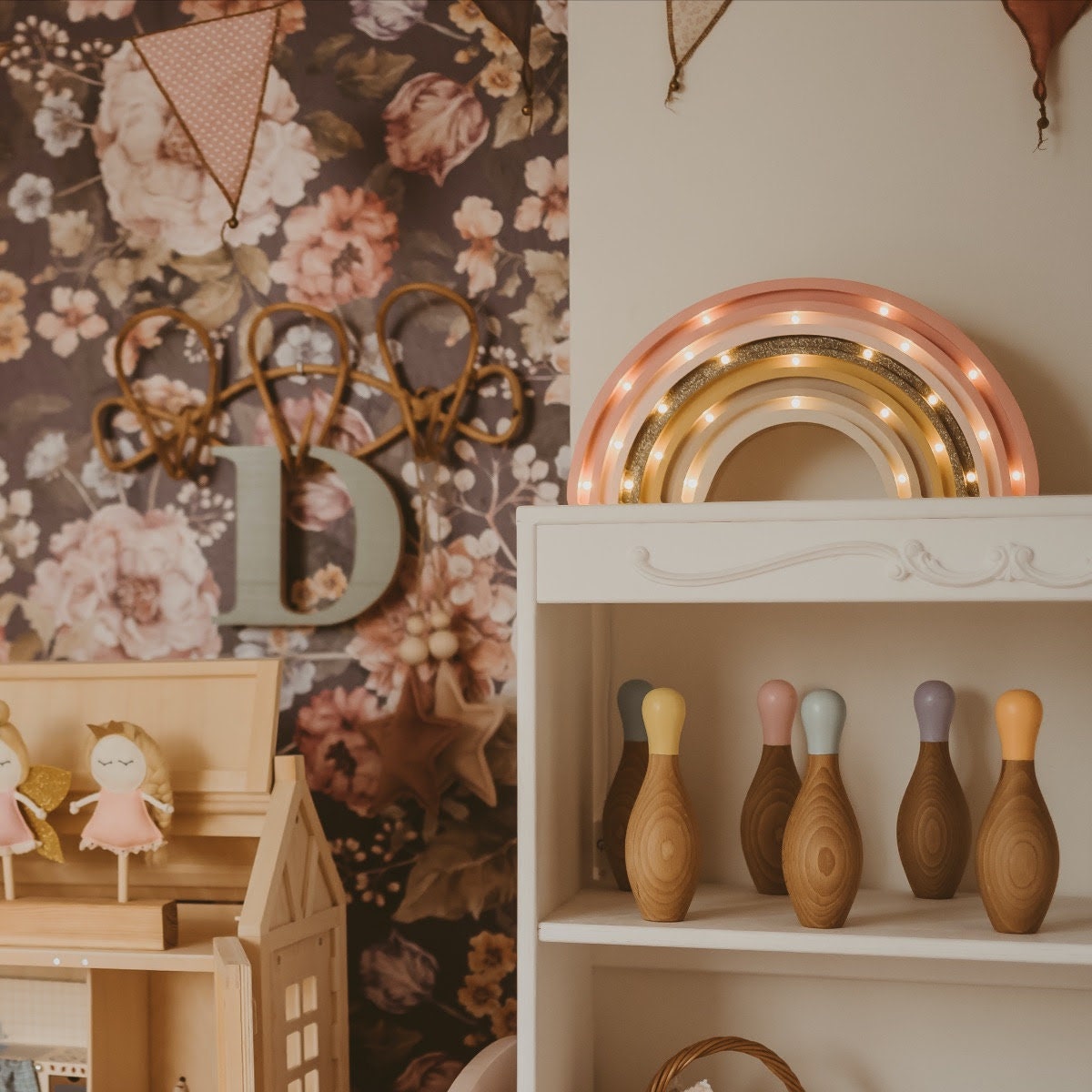 Wooden Rose Rainbow Lamp